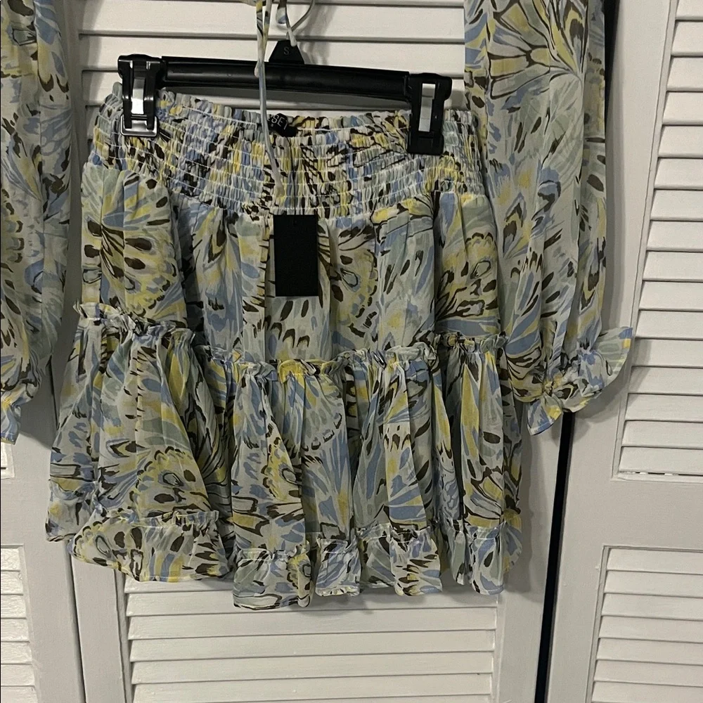 The Reset Floral Two-Piece Set - Blue and Yellow - Picture 2 of 4